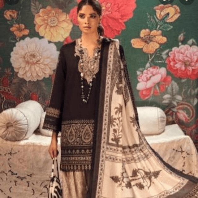 MAHAY Printed Lawn By SANA SAFINAZ